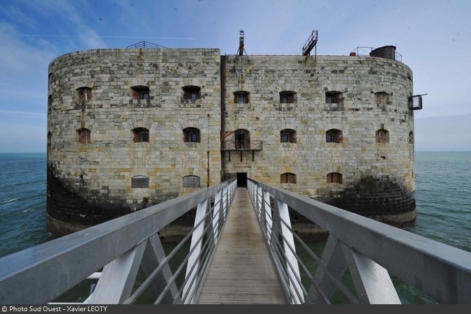 Remplacement de la plate-forme de Fort Boyard (2015)