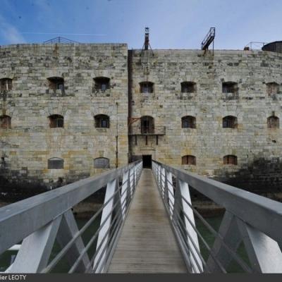 Remplacement de la plate-forme de Fort Boyard (2015)